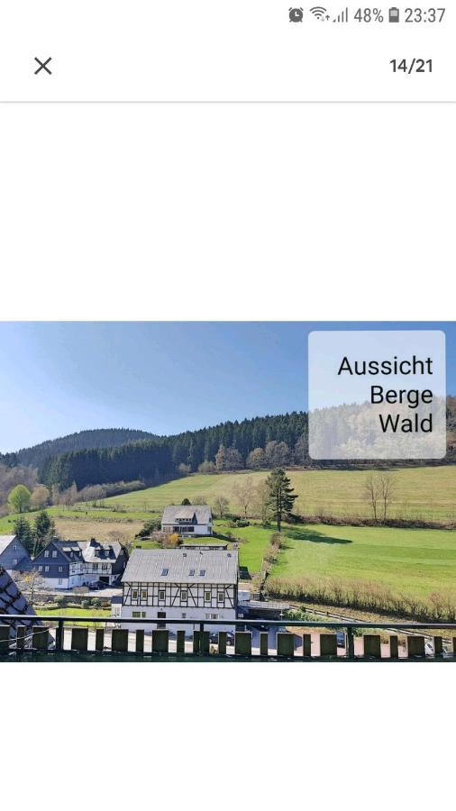4 Erw. 1 Ki. Ski Entspannung Terasse Ausblick Schmallenberg Buitenkant foto